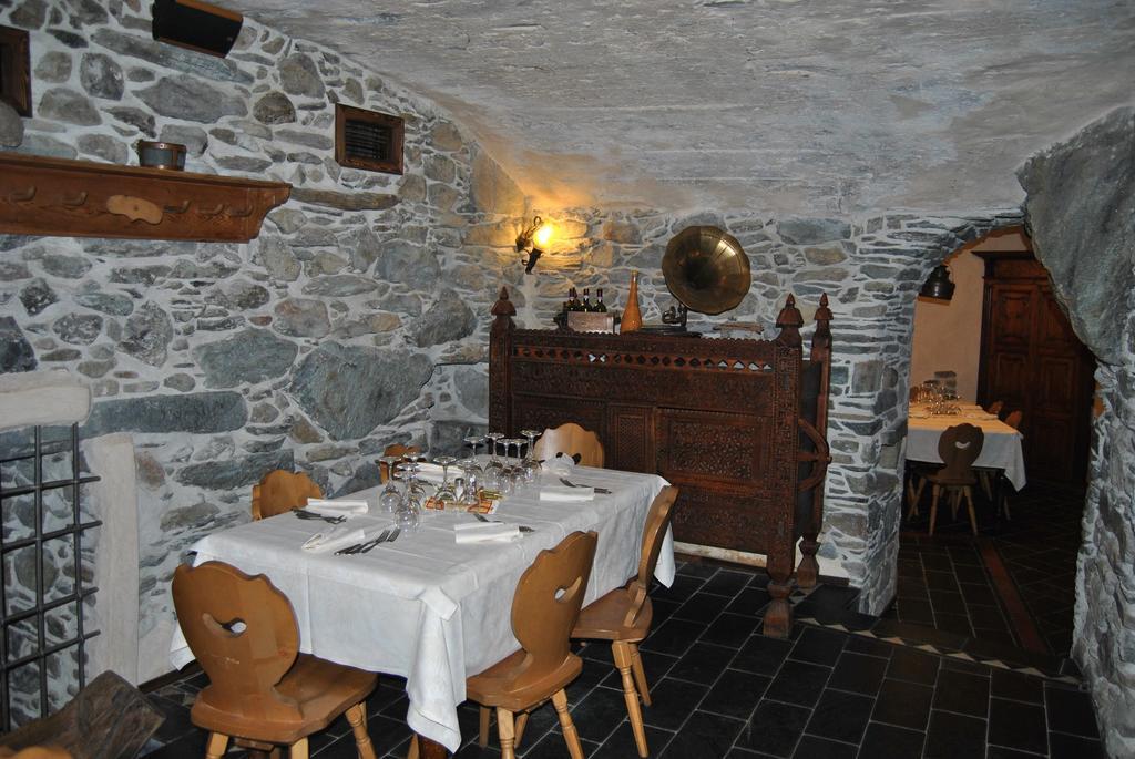 Casa Vacanza La Rocca Chiesa in Valmalenco Extérieur photo