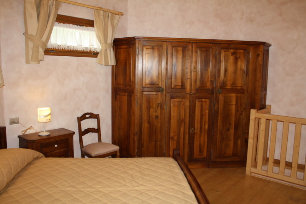 Casa Vacanza La Rocca Chiesa in Valmalenco Extérieur photo